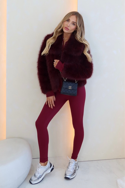 Lily burgundy short faux fur jacket – Glamify Famous For Loungewear